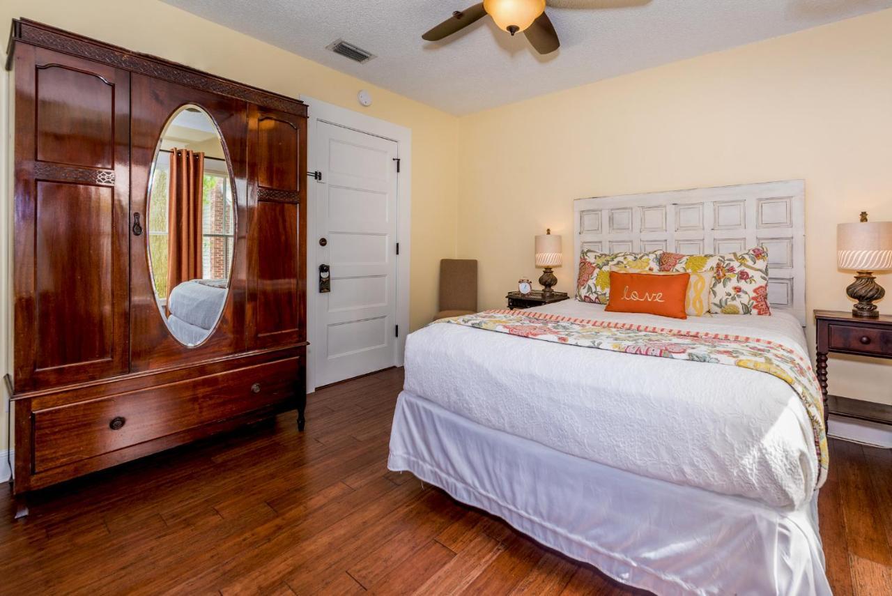44 Spanish Street Inn (Adults Only) เซนต์ออกัสติน ภายนอก รูปภาพ